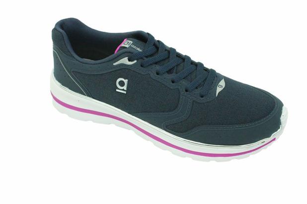 qual tenis para academia