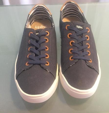 Maria Celia Calcados - Tênis Cadarço Escrita Schutz