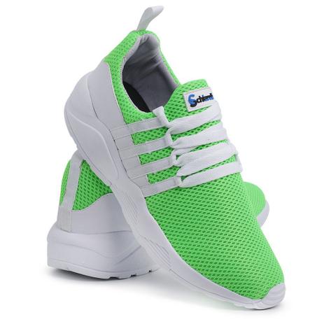 tenis esportivo branco