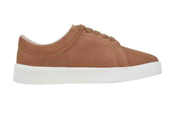 tenis bebece caramelo