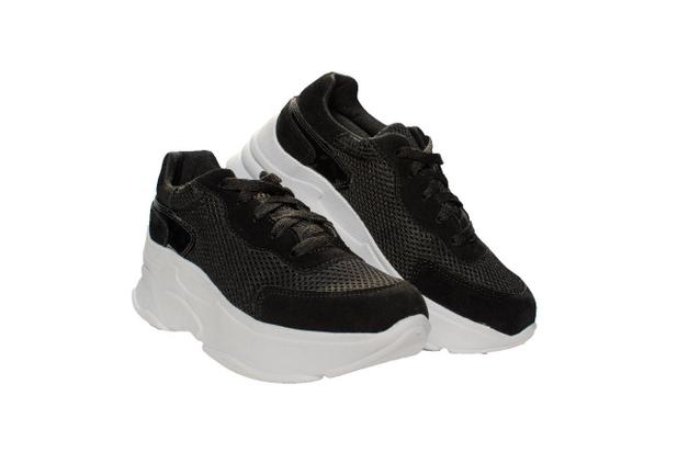 tenis caixa alta preto