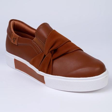 Tênis Feminino Slip On Detalhe Em Crochê - Caramelo - Vértice - Slipper / Slip  On Feminino - Magazine Luiza