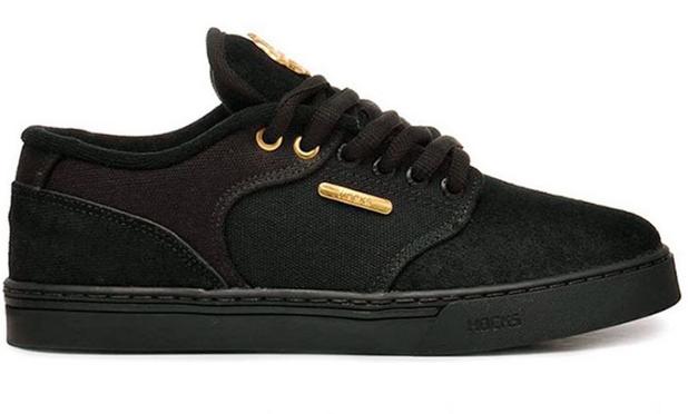 tenis skatista preto feminino