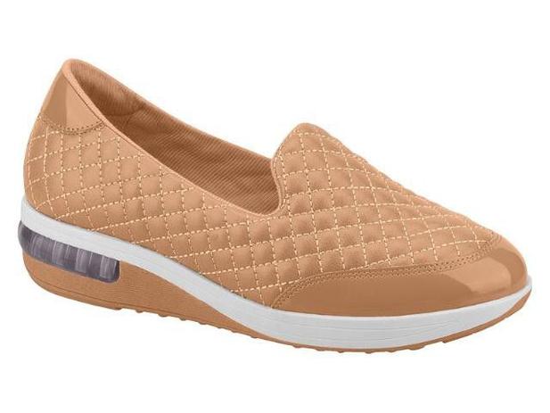 tenis com gel amortecedor