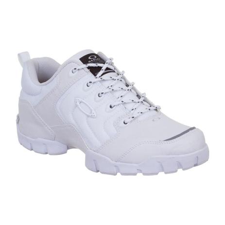 Tênis da oakley branco Clearance
