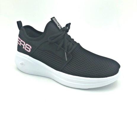 tenis skechers feminino corrida