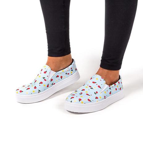 tenis slip on estampado