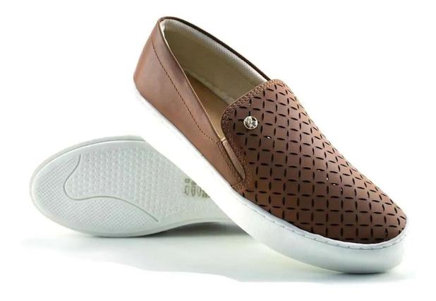 slip on couro bottero