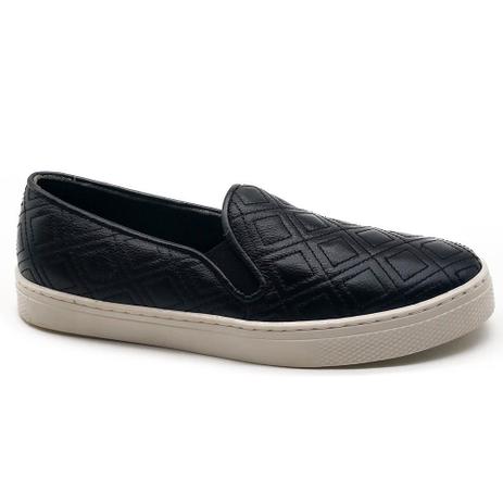 slip on couro preto feminino