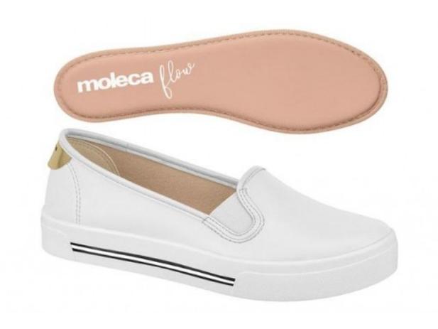 moleca slip on