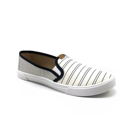slip on moleca branco