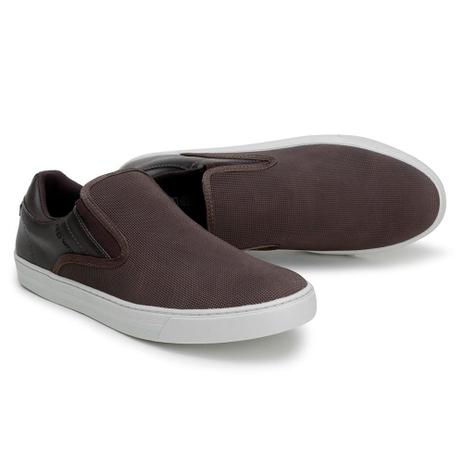 calçados slip on masculino