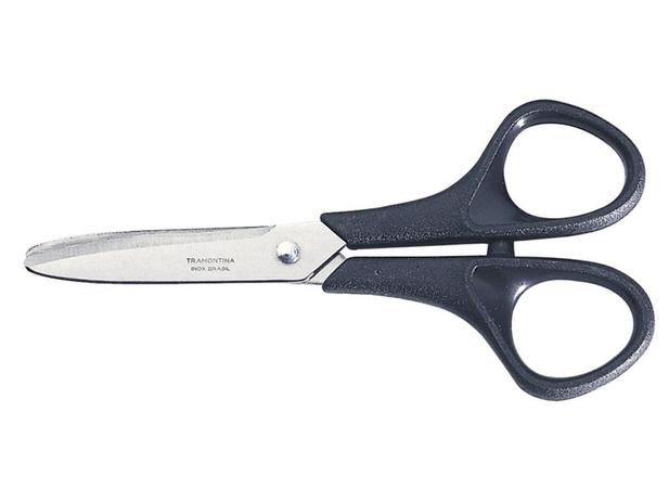 Tesoura escolar 5 monstercort preto lamina de aco inox e cabo de polipropileno tramontina Menor preço em Tesoura escolar 5 monstercort preto lamina de aco inox e cabo de polipropileno tramontina