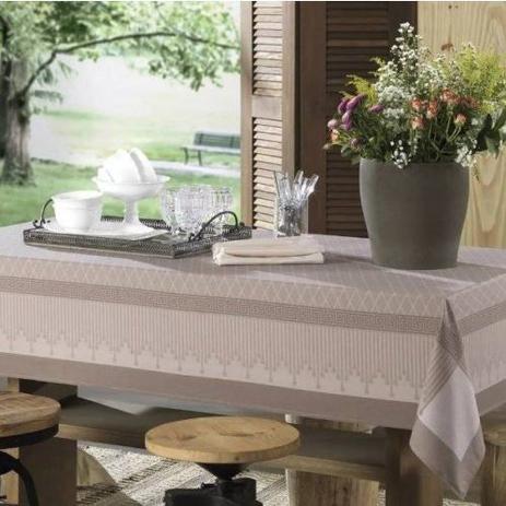 Toalha de Mesa Retangular Cada Dia Império Karsten Menor preço em Toalha de Mesa Retangular Cada Dia Império Karsten