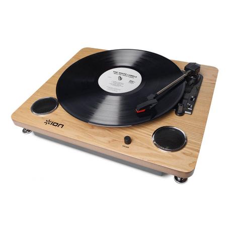 Toca-Discos Vinil com alto-falantes, conversão para o formato digital e saída RCA - Ion Menor preço em Toca-Discos Vinil com alto-falantes, conversão para o formato digital e saída RCA - Ion