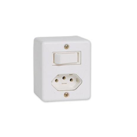 Tomada + 1 interruptor sobrepor 10a 2p+t sistema x stylus - ilumi Menor preço em Tomada + 1 interruptor sobrepor 10a 2p+t sistema x stylus - ilumi
