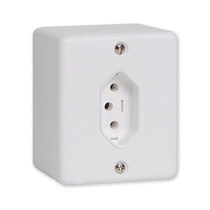 Tomada Fixa Ilumi de Sobrepor 2P+T 20A 63141 Menor preço em Tomada Fixa Ilumi de Sobrepor 2P+T 20A 63141