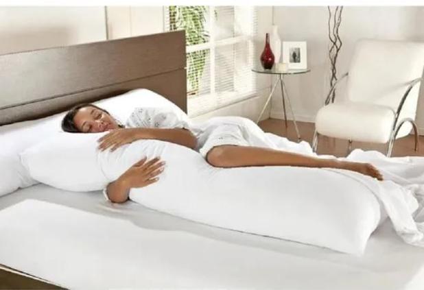 Travesseiro De Corpo Xuxao com Fronha Ziper Percal Silicone - Relíquias do Interior Menor preço em Travesseiro De Corpo Xuxao com Fronha Ziper Percal Silicone - Relíquias do Interior