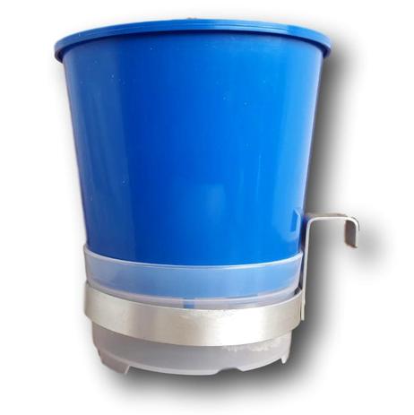 Vaso Auto Irrigável Anti Mosquito Com Suporte Em Alumínio Natural - Kit com 12 Unidades - Armazem do verde Menor preço em Vaso Auto Irrigável Anti Mosquito Com Suporte Em Alumínio Natural - Kit com 12 Unidades - Armazem do verde