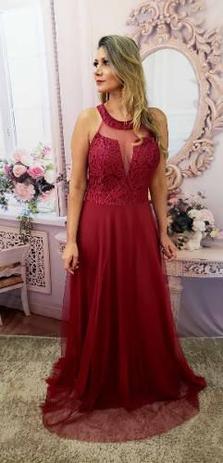 vestido de festa marsala com brilho