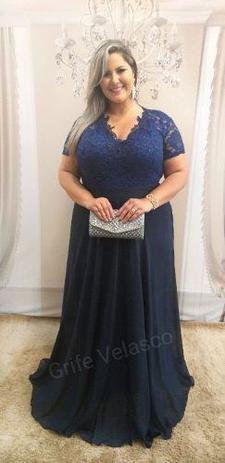 vestido de madrinha azul marinho plus size