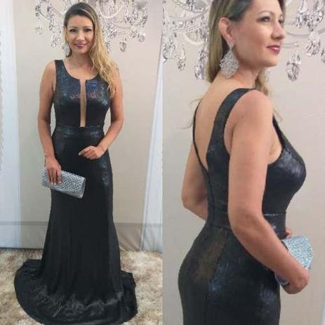 vestido longo preto casamento