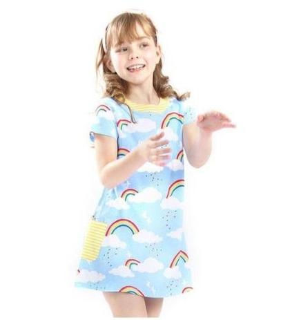 vestido infantil tema nuvem