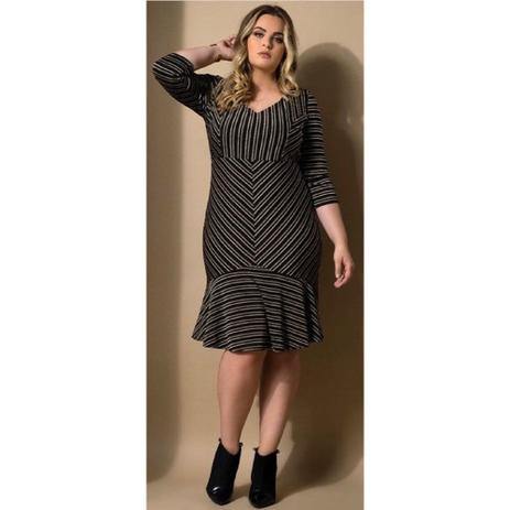 vestido listrado plus size