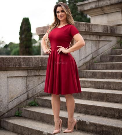 vestido vermelho gode midi