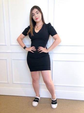 vestido preto princesa