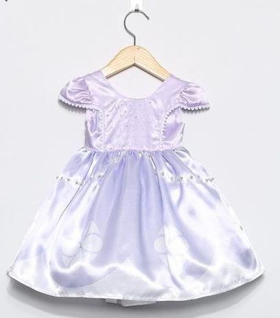 vestido de princesa lilás