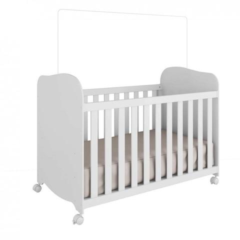 Imagem de Quarto de Bebê com Berço Americano e Cômoda 4 Gavetas e 1 Porta Uli Móveis Peroba Branco