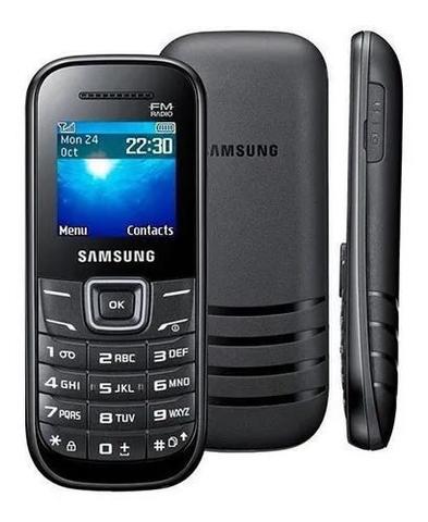 Celular Samsung E1205 Preto - 1 Chip