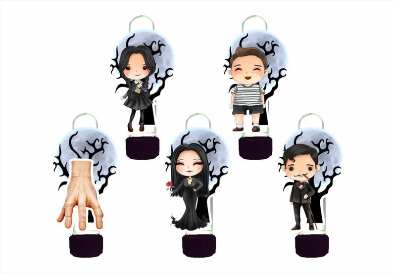 Imagem de 10 tubetes 13cm para doces Família Addams Desenho