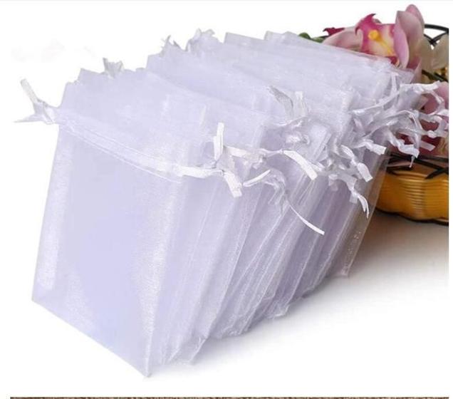 Imagem de 100 Saquinhos de tule organza 9x12 lembrancinha - batizado