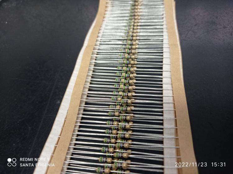 Imagem de 1000x Resistor 56r 1/4w 5%
