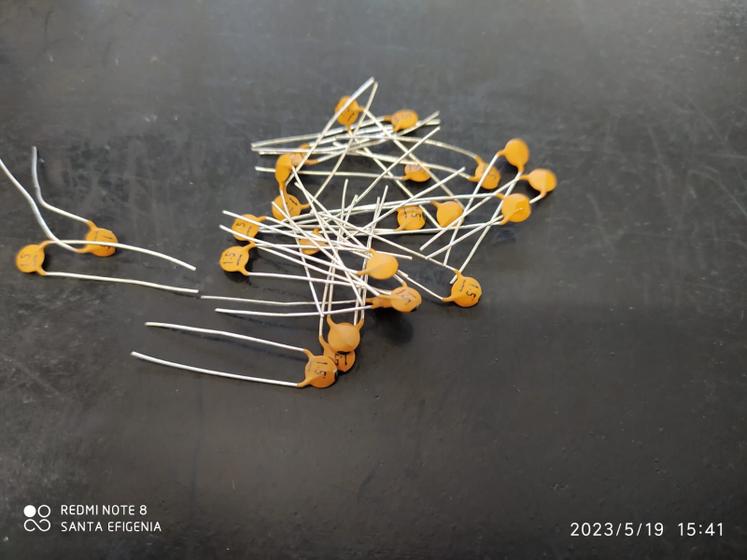 Imagem de 10x Capacitor Ceramico 1,5pf/50v Np0
