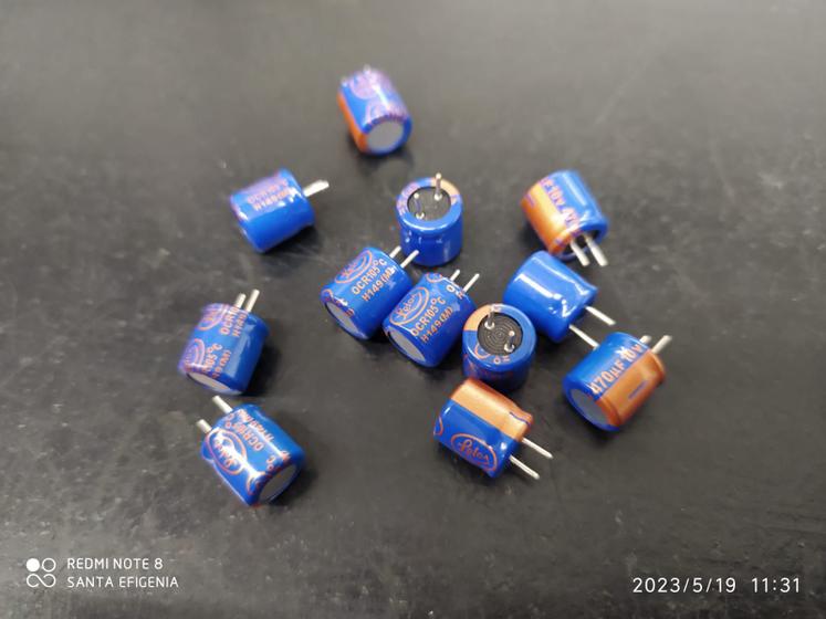 Imagem de 10x Capacitor Eletrolitico 470uf/10v 105 8x9mm Lelon