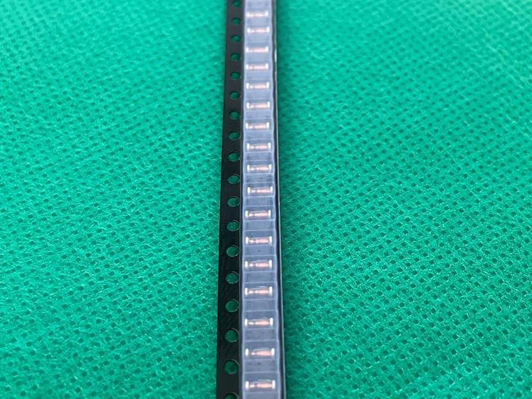Imagem de 10x Diodo Bas32l Bas32 Smd Sod80 Minimelf Nxp