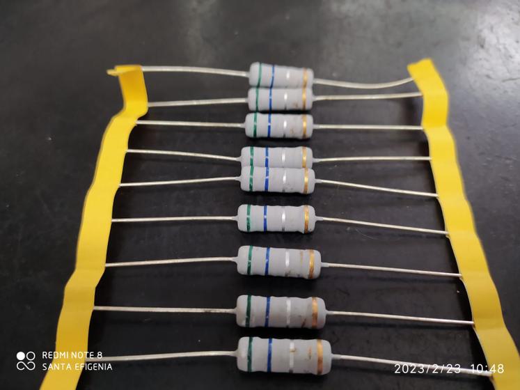 Imagem de 10x Resistor 0r56 5w 5%
