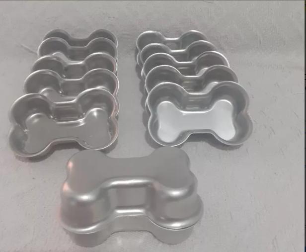 Imagem de 12 Forminha Biscoito Osso 7,7x5x2,5cm Aluminio