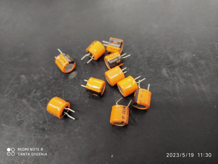 Imagem de 1x Capacitor Eletrolitico 470uf/10v 105 8x9mm Elite