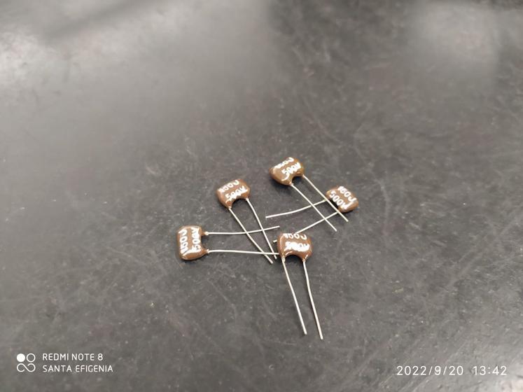 Imagem de 1x Capacitor Mica Prata 150pf/500v 5% Icl