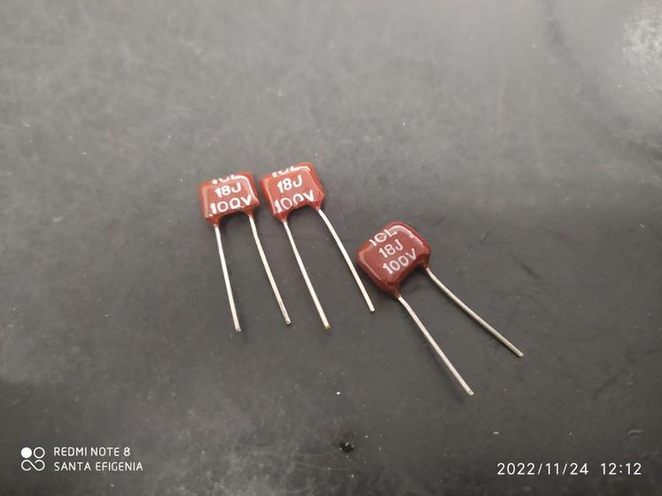 Imagem de 1x Capacitor Mica Prata 18pf/100v 5% Cm1 Icl