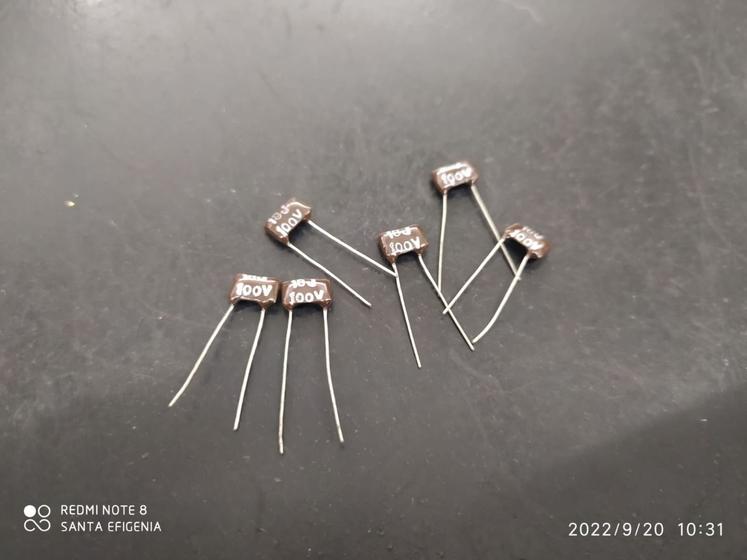 Imagem de 1x Capacitor Mica Prata 18pf/100v 5% Icl