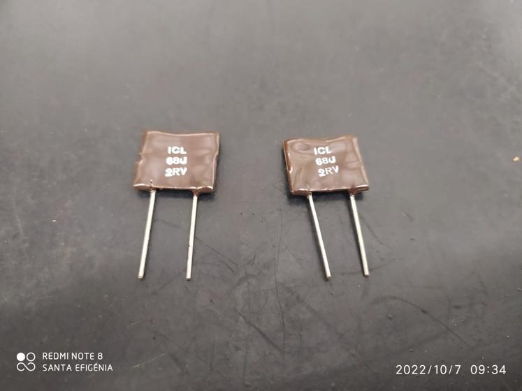 Imagem de 1x Capacitor Mica Prata 68pf/2kv 5% Icl