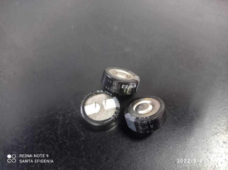 Imagem de 1x Supercap 1f/5,5v 21,5x8mm Serie Dbl Elna