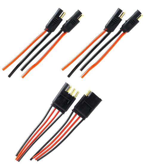 Imagem de 2 Conectores 2 Vias com Fio 4,0 mm e um 4 vias Fio de 1,5 mm