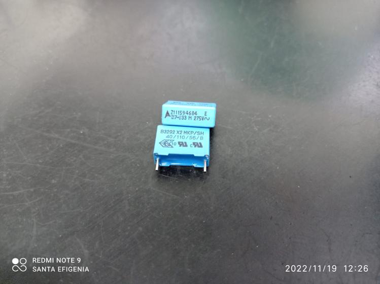 Imagem de 20x Capacitor Poliester 330nf/275v = 330k/275v X2 Supressor