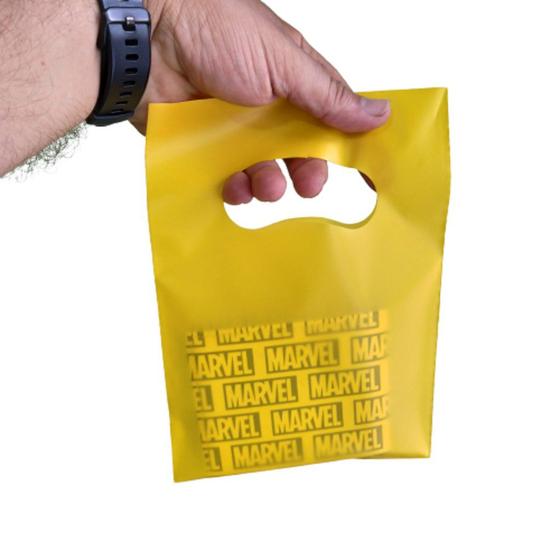 Imagem de 25 mini sacolas plásticas para semijoias medida 16x20.